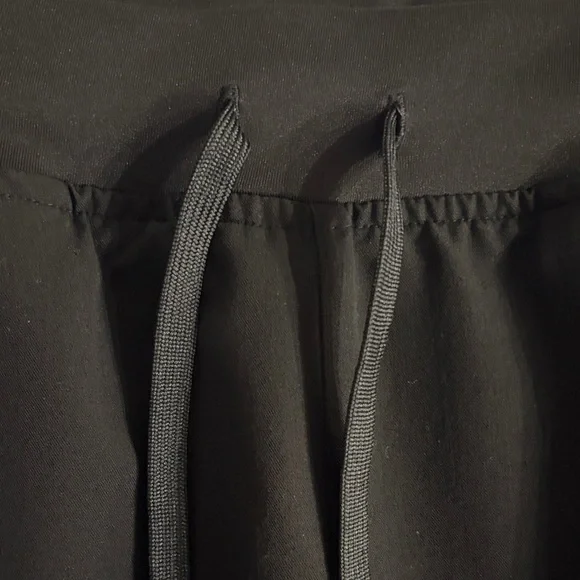 Mandala Scrub Jogger Pants Black - Picture 4 of 9